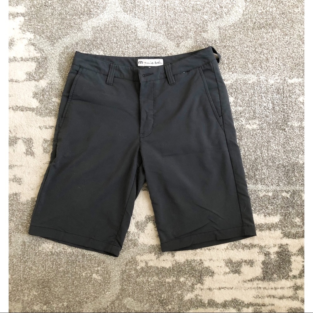 Travis Matthew Black Golf Shorts 30 - Picture 2 of 5